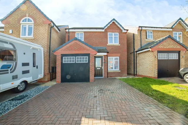Red Fox Avenue, Stanton Hill, Sutton-in-Ashfield, Nottinghamshire, NG17, photo 1