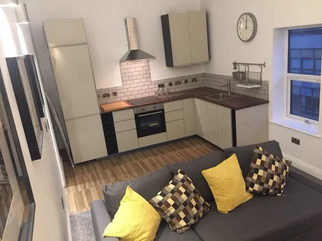 Cross Street, Preston, PR1, photo 1