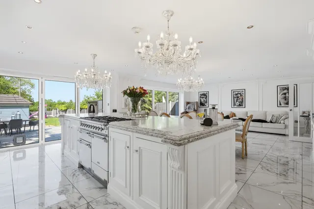 5 bedroom house, King Street, High Ongar, CM5