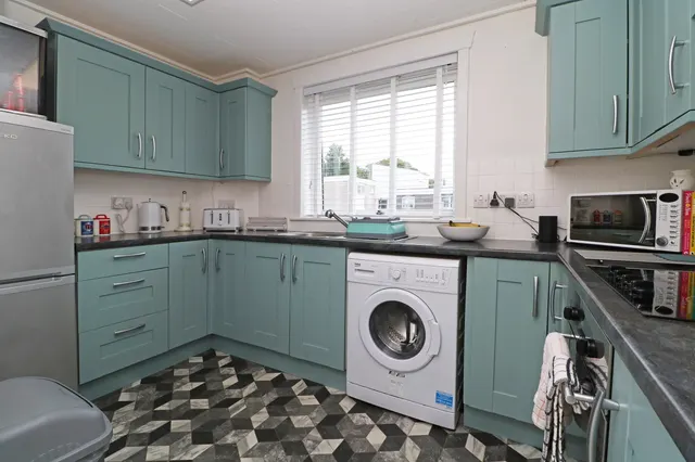 Photo 3 — Gardyne Place, Dundee, DD4 7PQ