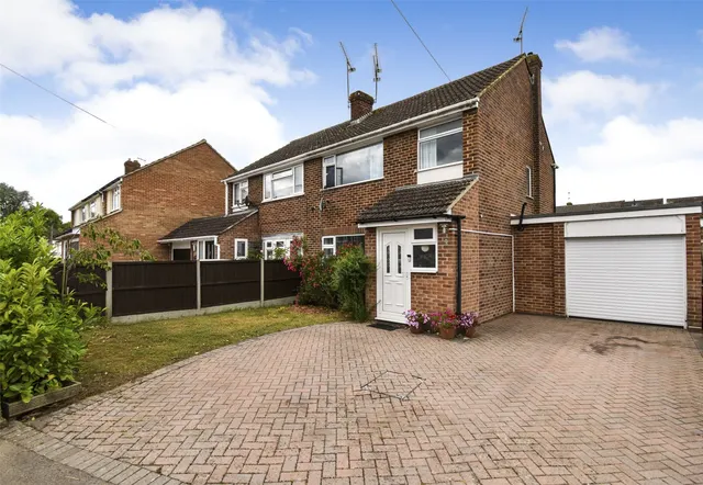 Brookfield Road, Aldershot, Hampshire, GU12 4UP, photo 1