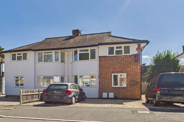 London, SW19 2PG, photo 1