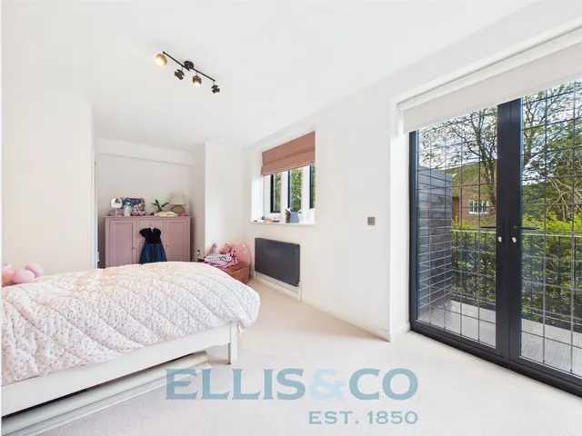 High Hilden Close, Tonbridge, TN10, photo 3