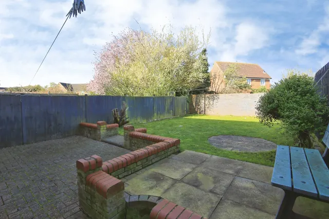 Fairchild Way, Peterborough, PE1, photo 3