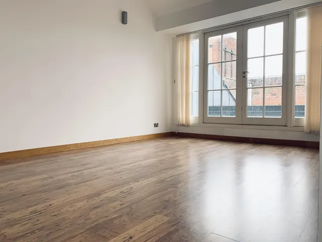 Dock Road, Birkenhead, CH41, photo 3