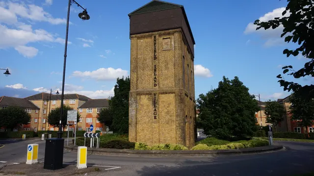 Photo 2 — Webley Court, Sten Close, Enfield EN3