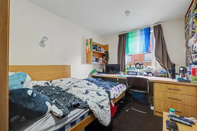 Photo 2 — Woodgate, Loughborough