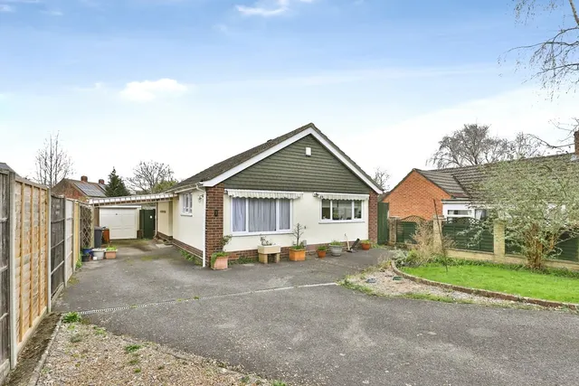Tedder Road, East Howe, BH11, photo 1