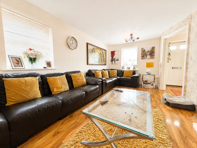 Fieldstone, Houghton Regis, photo 3