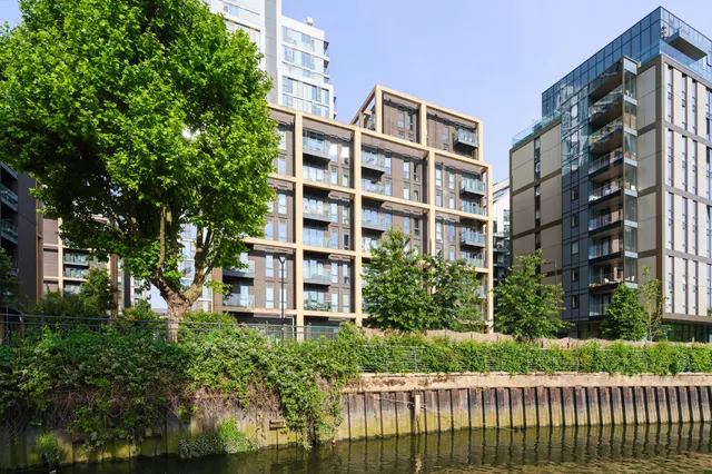 11 Severn House, 19 Enterprise Way, London, photo 1