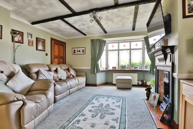 Old Barn Close, Ringwood, BH24, photo 3