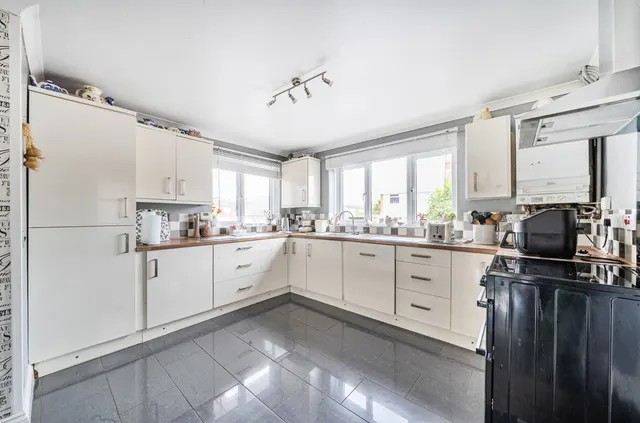 Beech Hill, Wellington, TA21, photo 3