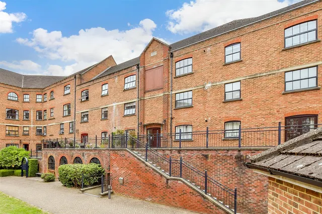 Whitefriars Wharf, Tonbridge, TN9, photo 1