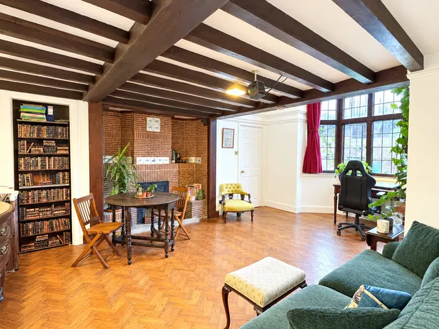 Spa Road East, Llandrindod Wells, LD1, photo 3