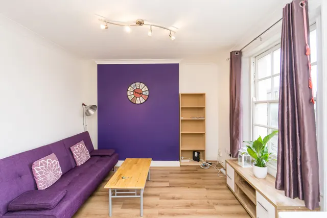 Parkhurst Road, Holloway, photo 2