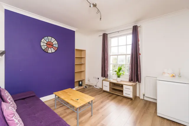 Parkhurst Road, Holloway, photo 3