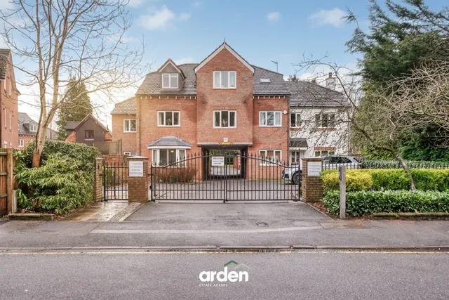 Manor Road, B91, photo 1