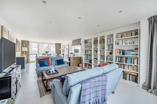 Queens Road, Cheltenham, GL50, photo 2
