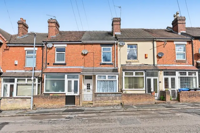 Macclesfield Street, Burslem, Stoke-on-Trent, photo 1