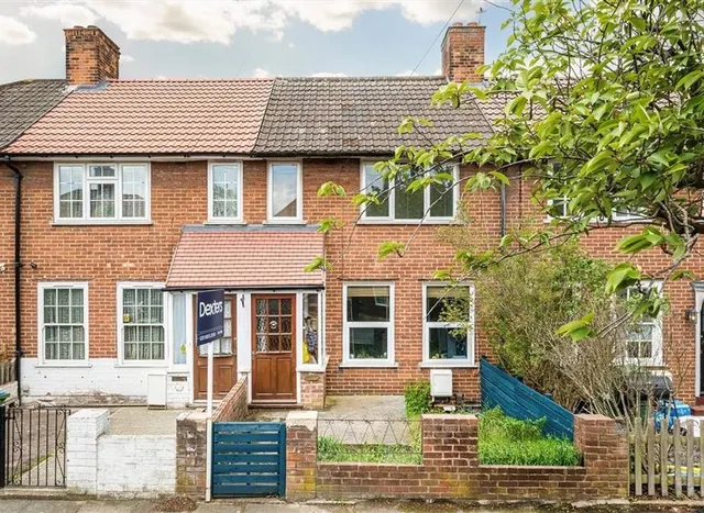 Inigo Jones Road, Charlton, SE7, photo 1