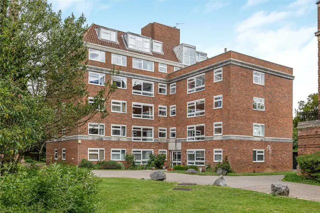 Woodstock Close, Oxford, OX2, photo 1