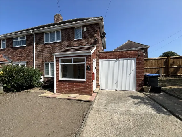 Riding Hill, Great Lumley, Chester Le Street, Durham, DH3, photo 1