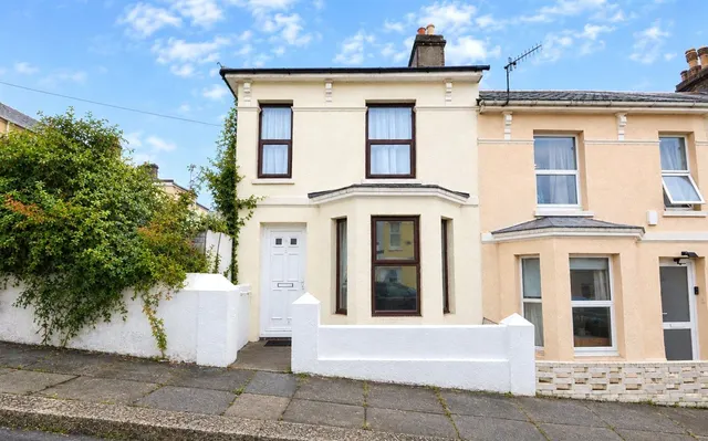 West Hill Road, Plymouth, PL4
