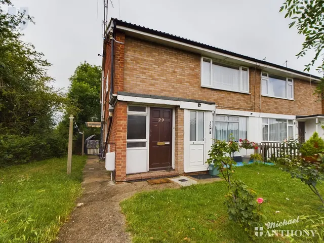 Hulbert End, Aylesbury, HP21, photo 1
