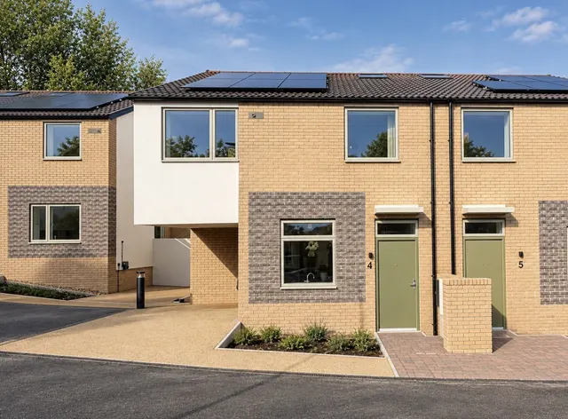 Burgess Close, Kingswood, BS15, photo 1