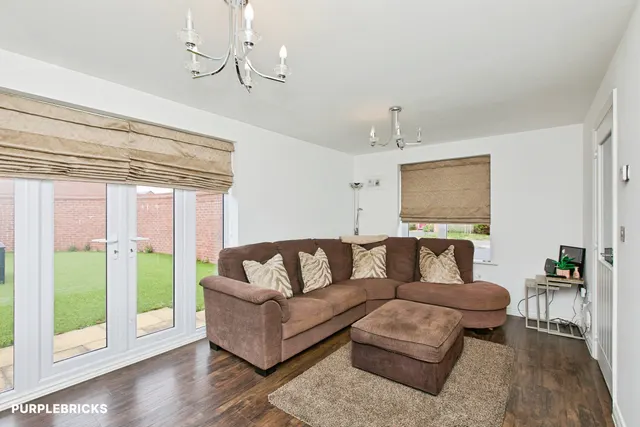 Stafford Drive, Littleover, DE23, photo 3