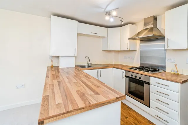 Millbrook Road East, Southampton, SO15, photo 3