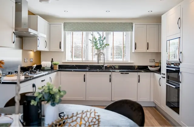 Alderley Lane, Leigh, WN7, photo 2