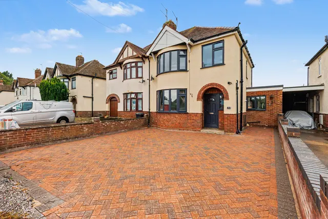 Cheltenham Road, Evesham, WR11, photo 1