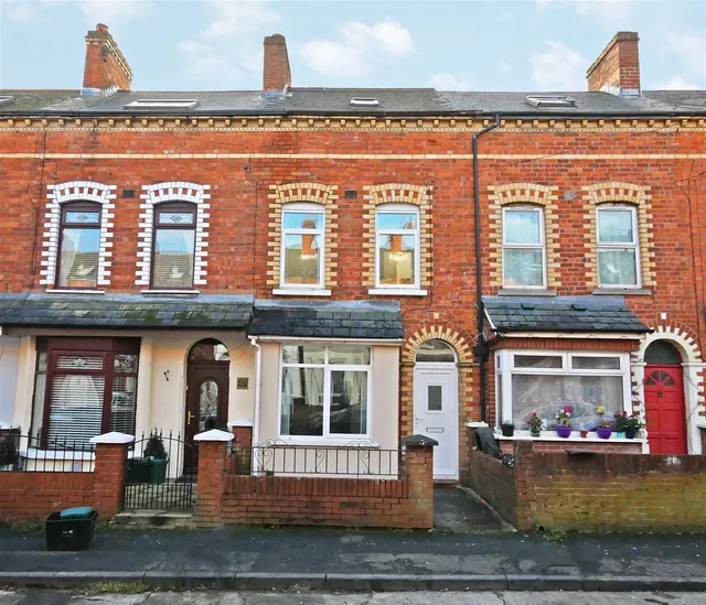 Farnham Street, Belfast, BT7, photo 1