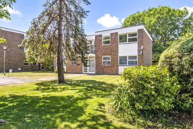 Eaton Court,, Gorse Avenue, Worthing, photo 1