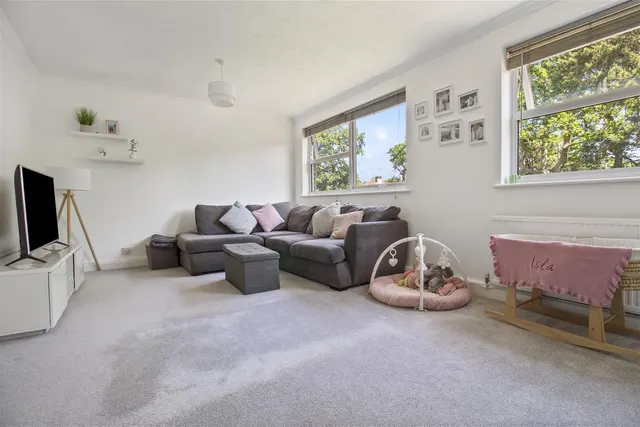 Photo 2 — Eaton Court,, Gorse Avenue, Worthing
