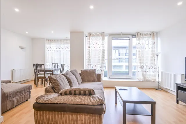 130 Adriatic Apartments, 20 Western Gateway, London, photo 1