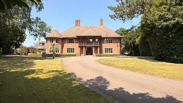 Uttoxeter Road, Hill Ridware, WS15, photo 1