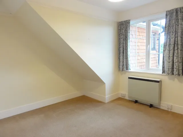 Church Street, Rudgwick, RH12, photo 3