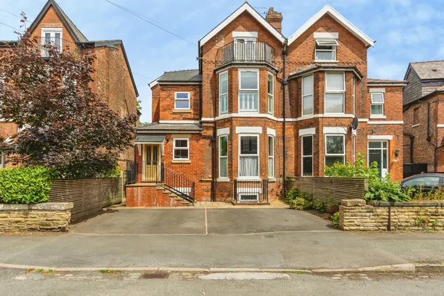 York Road, Chorlton, Manchester, M21, photo 1