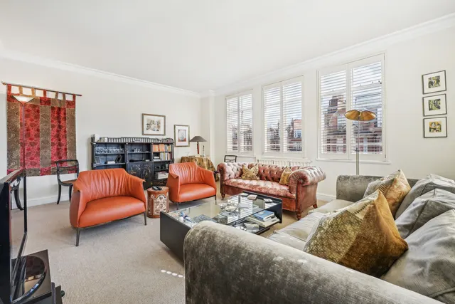 Photo 2 — Oakwood Court, London, W14