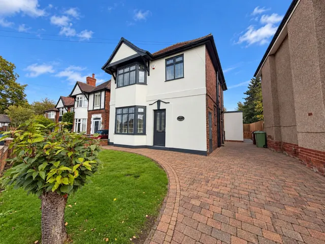 Beech Hill Crescent, Mansfield, NG19, photo 1