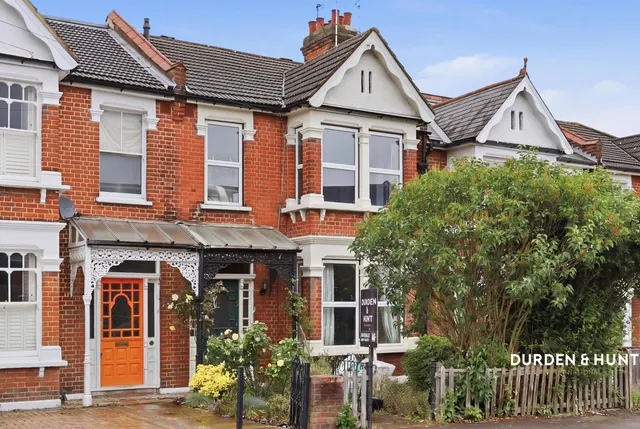 Gordon Road, South Woodford, E18, photo 1