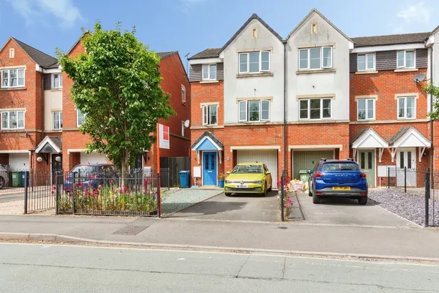 Friars Terrace, Stafford, Staffordshire, ST17, photo 1