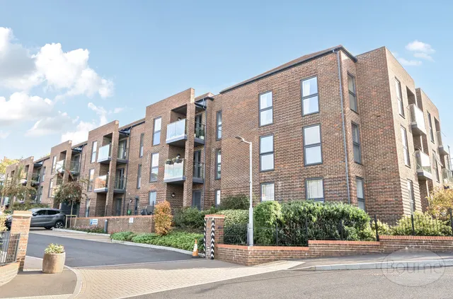 Lower Turk Street, Alton, GU34, photo 1