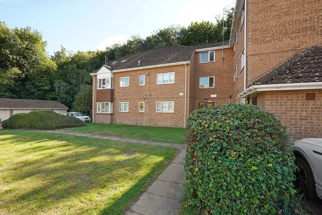Findlay Close, Gillingham, ME8, photo 1