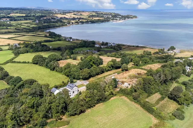 Bay View, Red Wharf Bay, LL75, photo 1