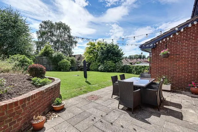 The Meadows, Warlingham, photo 3