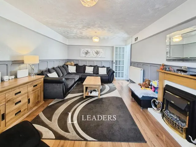 Reeves Croft, Hodge Lea, MK12, photo 3
