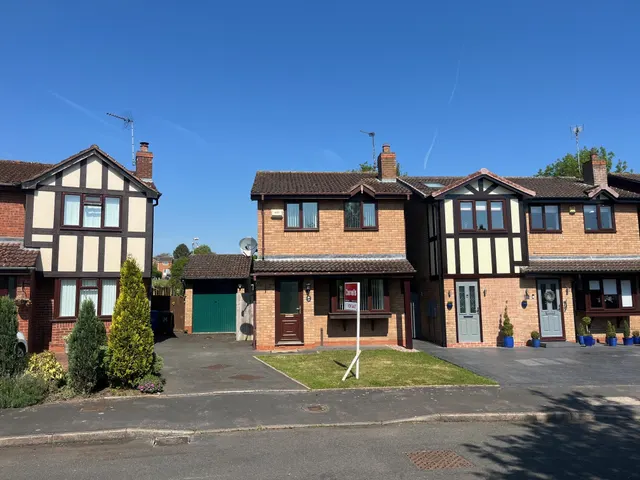 Wordsworth Close, Armitage, Rugeley, photo 1